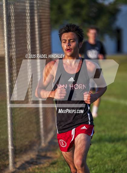 Thumbnail 3 in Independence City Championships photogallery.