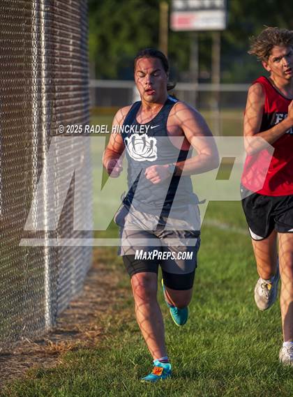 Thumbnail 2 in Independence City Championships photogallery.