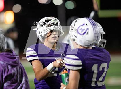 Thumbnail 3 in Shiner v Mason (UIL 2A D1 Area Round Playoff) photogallery.