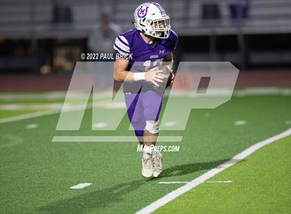 Thumbnail 2 in Shiner v Mason (UIL 2A D1 Area Round Playoff) photogallery.