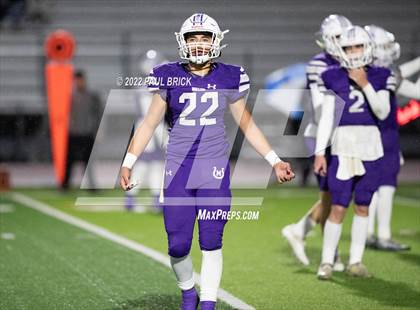 Thumbnail 3 in Shiner v Mason (UIL 2A D1 Area Round Playoff) photogallery.