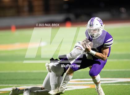 Thumbnail 1 in Shiner v Mason (UIL 2A D1 Area Round Playoff) photogallery.