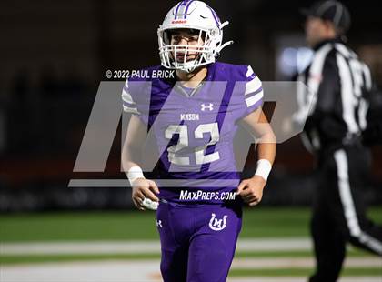 Thumbnail 3 in Shiner v Mason (UIL 2A D1 Area Round Playoff) photogallery.