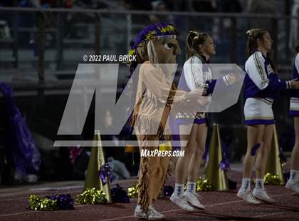 Thumbnail 2 in Shiner v Mason (UIL 2A D1 Area Round Playoff) photogallery.