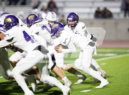 Thumbnail 2 in Shiner v Mason (UIL 2A D1 Area Round Playoff) photogallery.