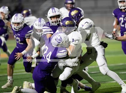 Thumbnail 3 in Shiner v Mason (UIL 2A D1 Area Round Playoff) photogallery.