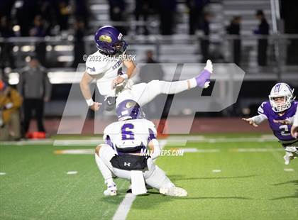 Thumbnail 1 in Shiner v Mason (UIL 2A D1 Area Round Playoff) photogallery.