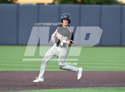 Thumbnail 2 in Martin vs. Carroll (UIL 6A Region 1 Final) photogallery.
