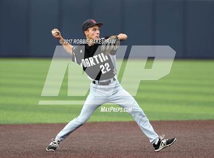 Thumbnail 2 in Martin vs. Carroll (UIL 6A Region 1 Final) photogallery.