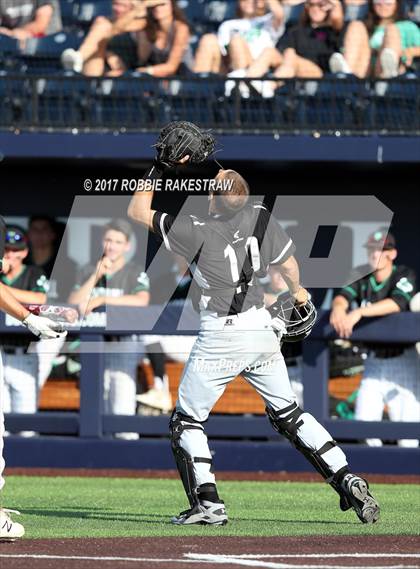 Thumbnail 1 in Martin vs. Carroll (UIL 6A Region 1 Final) photogallery.