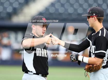 Thumbnail 1 in Martin vs. Carroll (UIL 6A Region 1 Final) photogallery.