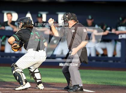 Thumbnail 1 in Martin vs. Carroll (UIL 6A Region 1 Final) photogallery.