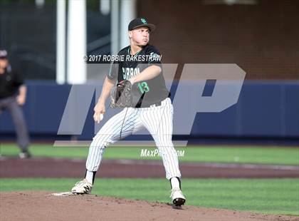 Thumbnail 2 in Martin vs. Carroll (UIL 6A Region 1 Final) photogallery.