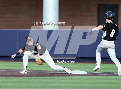 Thumbnail 2 in Martin vs. Carroll (UIL 6A Region 1 Final) photogallery.