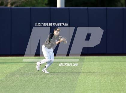 Thumbnail 3 in Martin vs. Carroll (UIL 6A Region 1 Final) photogallery.