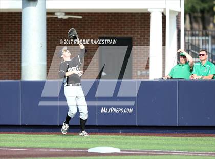 Thumbnail 2 in Martin vs. Carroll (UIL 6A Region 1 Final) photogallery.