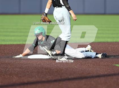 Thumbnail 3 in Martin vs. Carroll (UIL 6A Region 1 Final) photogallery.