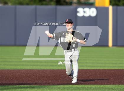 Thumbnail 3 in Martin vs. Carroll (UIL 6A Region 1 Final) photogallery.