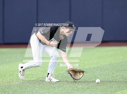 Thumbnail 3 in Martin vs. Carroll (UIL 6A Region 1 Final) photogallery.