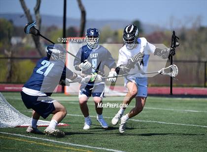 Thumbnail 2 in East Catholic @ Xavier photogallery.