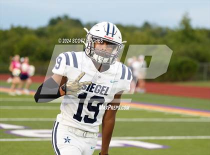 Thumbnail 1 in Siegel @ Smyrna photogallery.