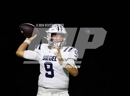Thumbnail 1 in Siegel @ Smyrna photogallery.