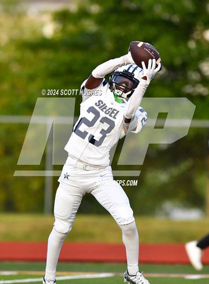 Thumbnail 2 in Siegel @ Smyrna photogallery.