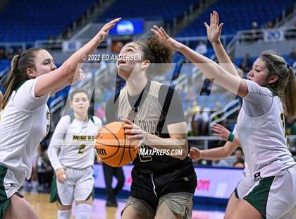 Thumbnail 2 in Bishop Manogue vs. Spring Valley (NIAA State 5A Semifinal) photogallery.