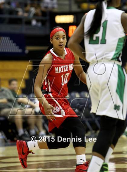 Thumbnail 1 in St. Mary's vs. Mater Dei (CIF State Open Division Final) photogallery.
