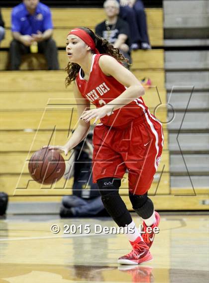 Thumbnail 2 in St. Mary's vs. Mater Dei (CIF State Open Division Final) photogallery.