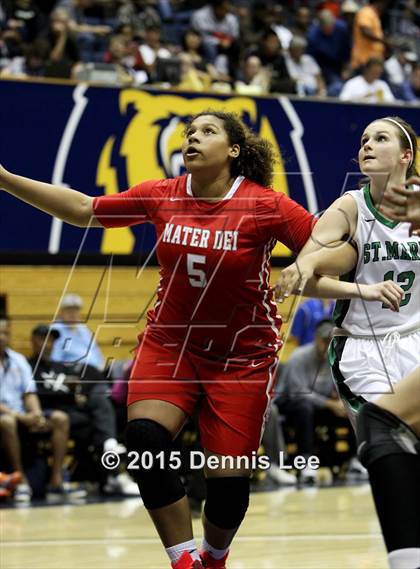 Thumbnail 3 in St. Mary's vs. Mater Dei (CIF State Open Division Final) photogallery.