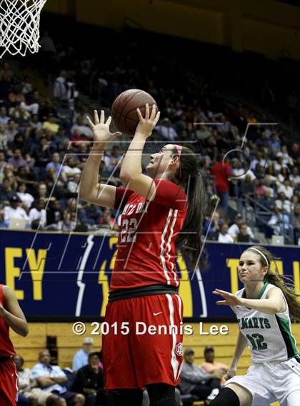 Thumbnail 1 in St. Mary's vs. Mater Dei (CIF State Open Division Final) photogallery.