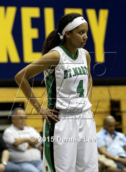 Thumbnail 2 in St. Mary's vs. Mater Dei (CIF State Open Division Final) photogallery.