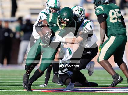 Thumbnail 1 in DeSoto vs. Southlake Carroll (UIL 6A D2 Semifinal Playoff) photogallery.