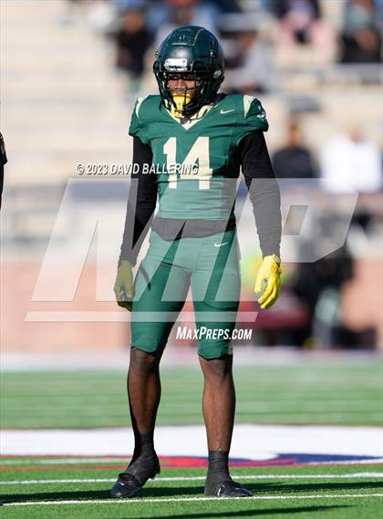 Thumbnail 2 in DeSoto vs. Southlake Carroll (UIL 6A D2 Semifinal Playoff) photogallery.