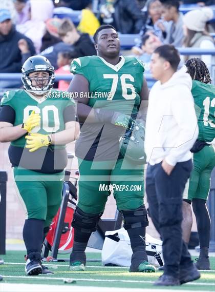 Thumbnail 3 in DeSoto vs. Southlake Carroll (UIL 6A D2 Semifinal Playoff) photogallery.