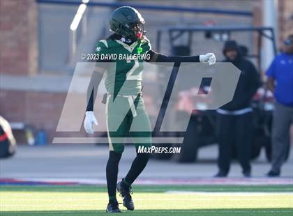 Thumbnail 2 in DeSoto vs. Southlake Carroll (UIL 6A D2 Semifinal Playoff) photogallery.