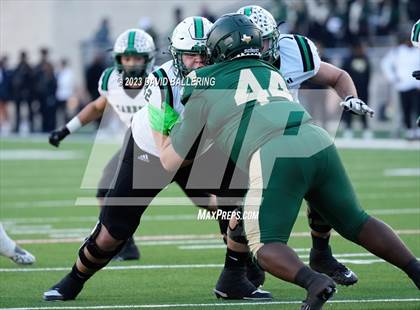 Thumbnail 2 in DeSoto vs. Southlake Carroll (UIL 6A D2 Semifinal Playoff) photogallery.