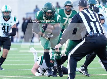 Thumbnail 2 in DeSoto vs. Southlake Carroll (UIL 6A D2 Semifinal Playoff) photogallery.