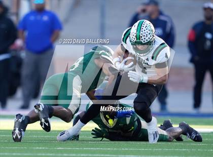Thumbnail 3 in DeSoto vs. Southlake Carroll (UIL 6A D2 Semifinal Playoff) photogallery.