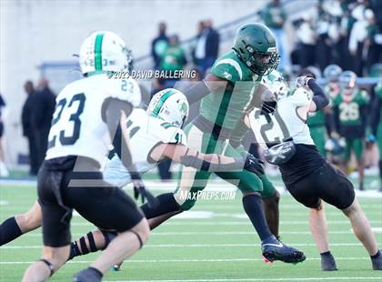 Thumbnail 2 in DeSoto vs. Southlake Carroll (UIL 6A D2 Semifinal Playoff) photogallery.