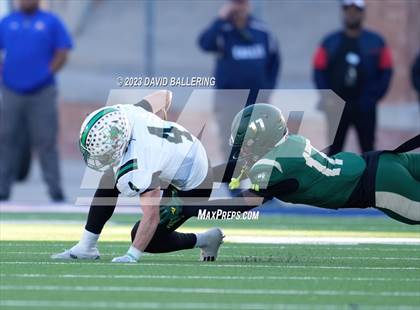 Thumbnail 2 in DeSoto vs. Southlake Carroll (UIL 6A D2 Semifinal Playoff) photogallery.