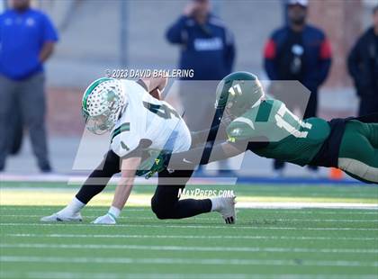 Thumbnail 1 in DeSoto vs. Southlake Carroll (UIL 6A D2 Semifinal Playoff) photogallery.