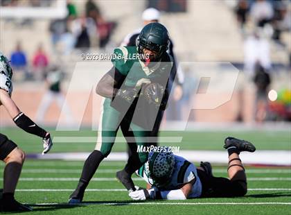 Thumbnail 3 in DeSoto vs. Southlake Carroll (UIL 6A D2 Semifinal Playoff) photogallery.