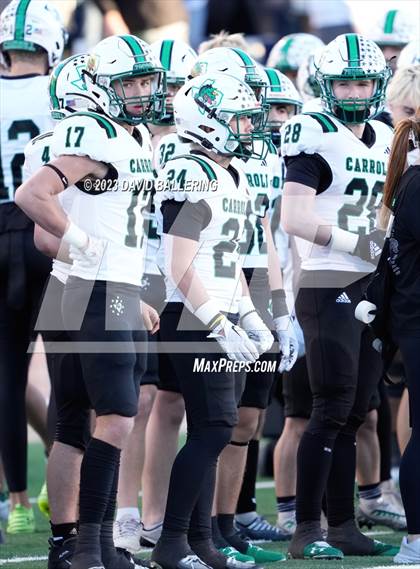 Thumbnail 1 in DeSoto vs. Southlake Carroll (UIL 6A D2 Semifinal Playoff) photogallery.