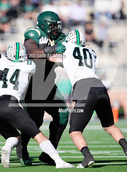 Thumbnail 2 in DeSoto vs. Southlake Carroll (UIL 6A D2 Semifinal Playoff) photogallery.