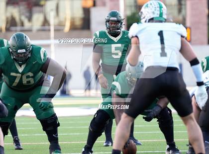 Thumbnail 2 in DeSoto vs. Southlake Carroll (UIL 6A D2 Semifinal Playoff) photogallery.