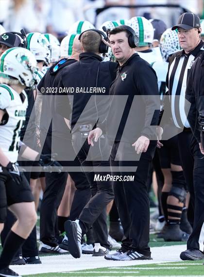 Thumbnail 3 in DeSoto vs. Southlake Carroll (UIL 6A D2 Semifinal Playoff) photogallery.
