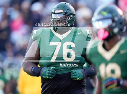 Thumbnail 2 in DeSoto vs. Southlake Carroll (UIL 6A D2 Semifinal Playoff) photogallery.