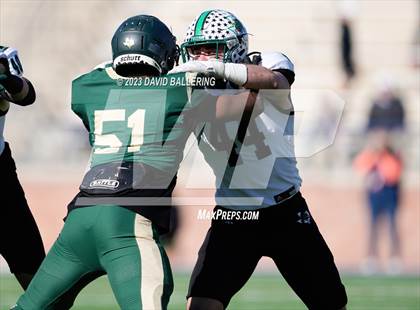 Thumbnail 1 in DeSoto vs. Southlake Carroll (UIL 6A D2 Semifinal Playoff) photogallery.